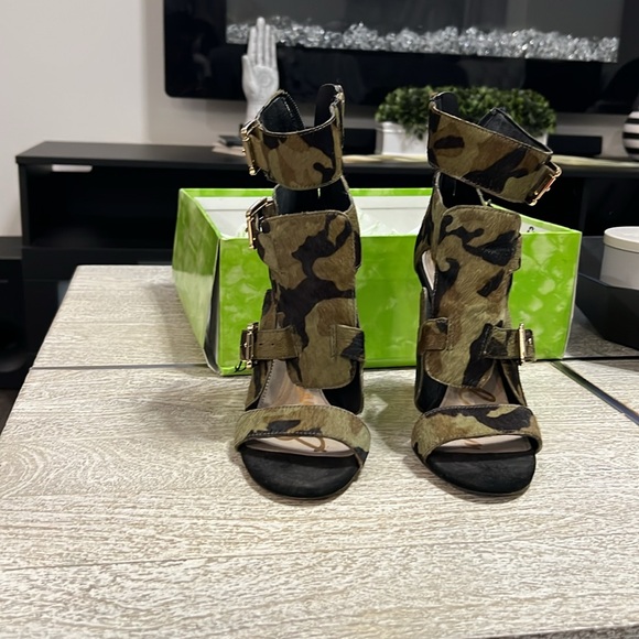 Sam Edelman Camo Heels - Picture 3 of 5